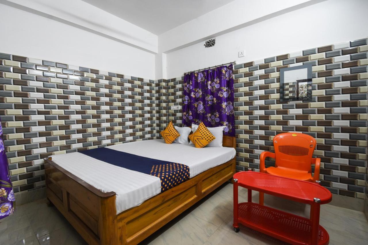 Flagship 75751 Hotel Surya Bahadrabad Екстериор снимка