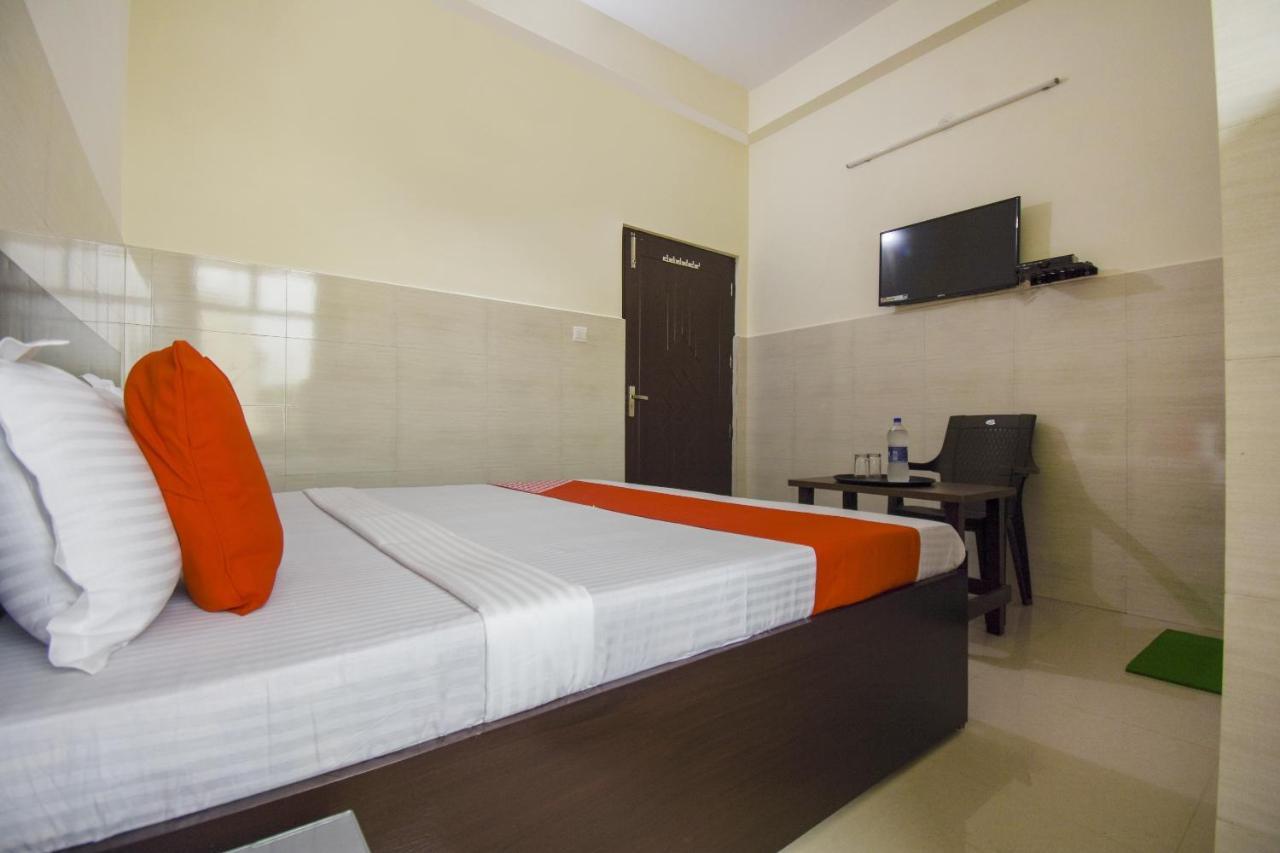 Flagship 75751 Hotel Surya Bahadrabad Екстериор снимка