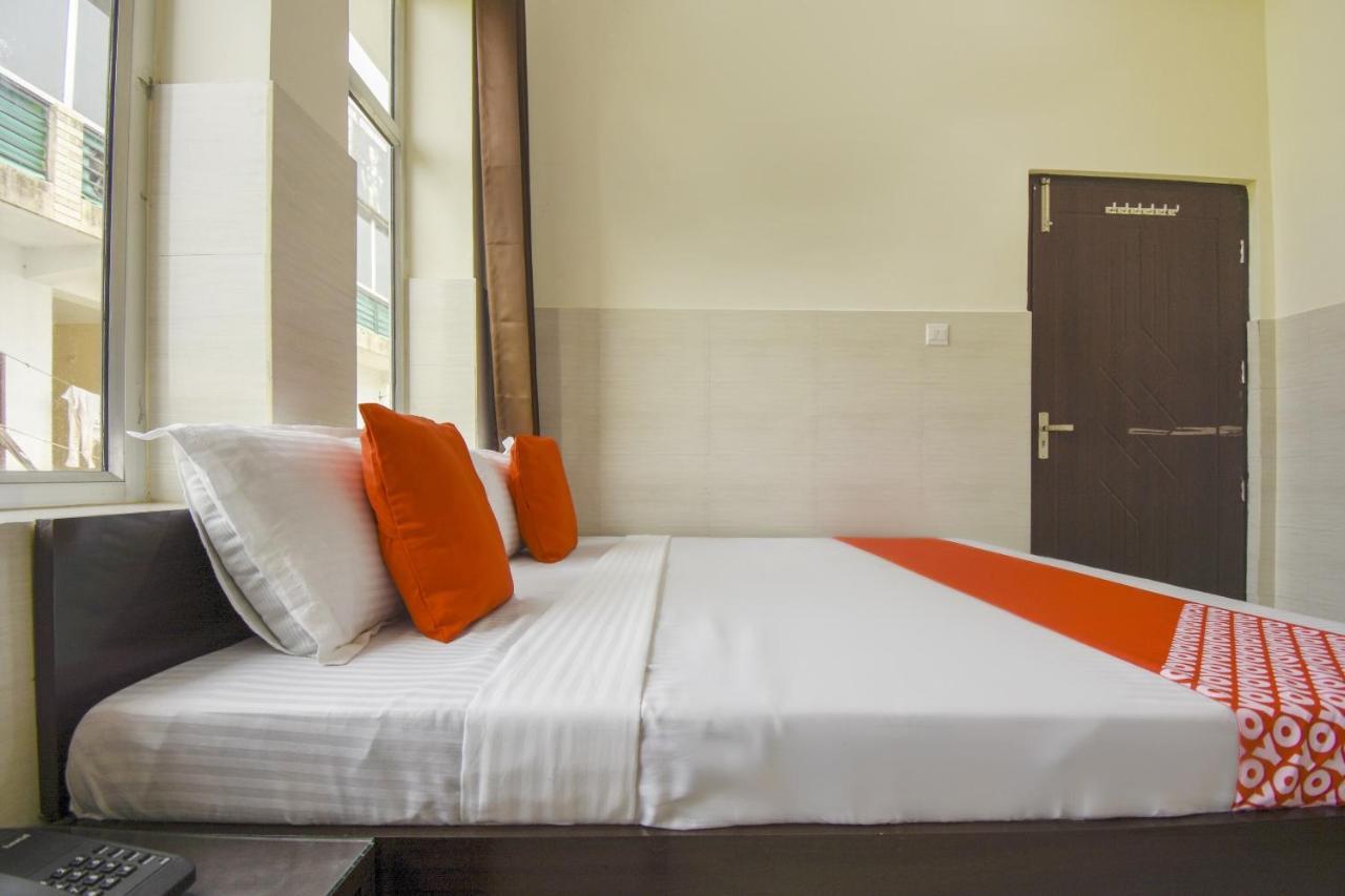 Flagship 75751 Hotel Surya Bahadrabad Екстериор снимка