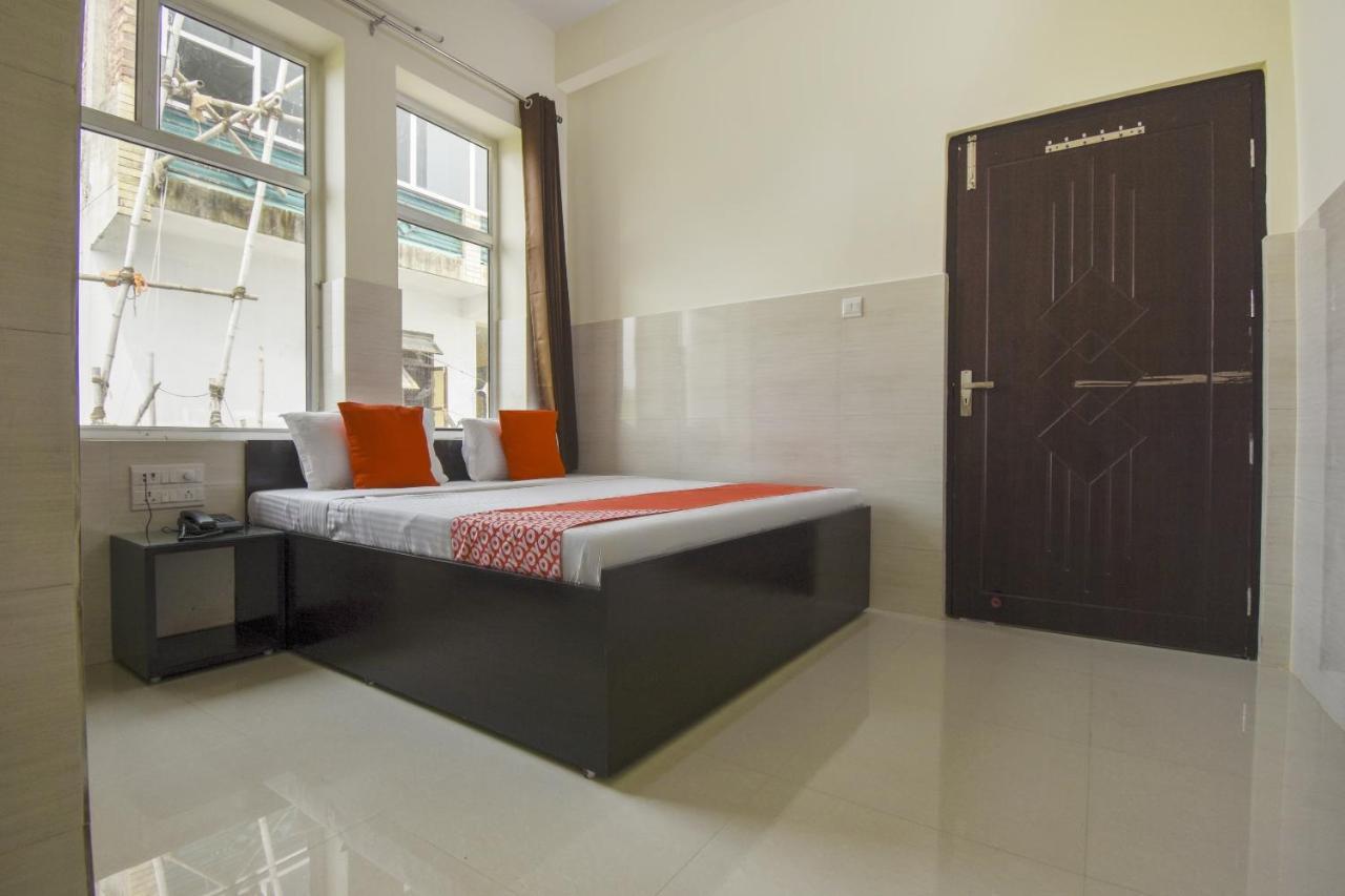 Flagship 75751 Hotel Surya Bahadrabad Екстериор снимка