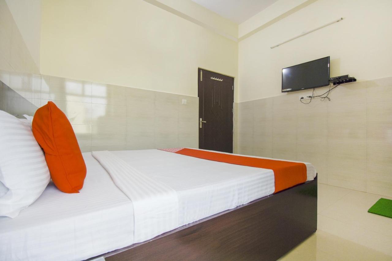 Flagship 75751 Hotel Surya Bahadrabad Екстериор снимка