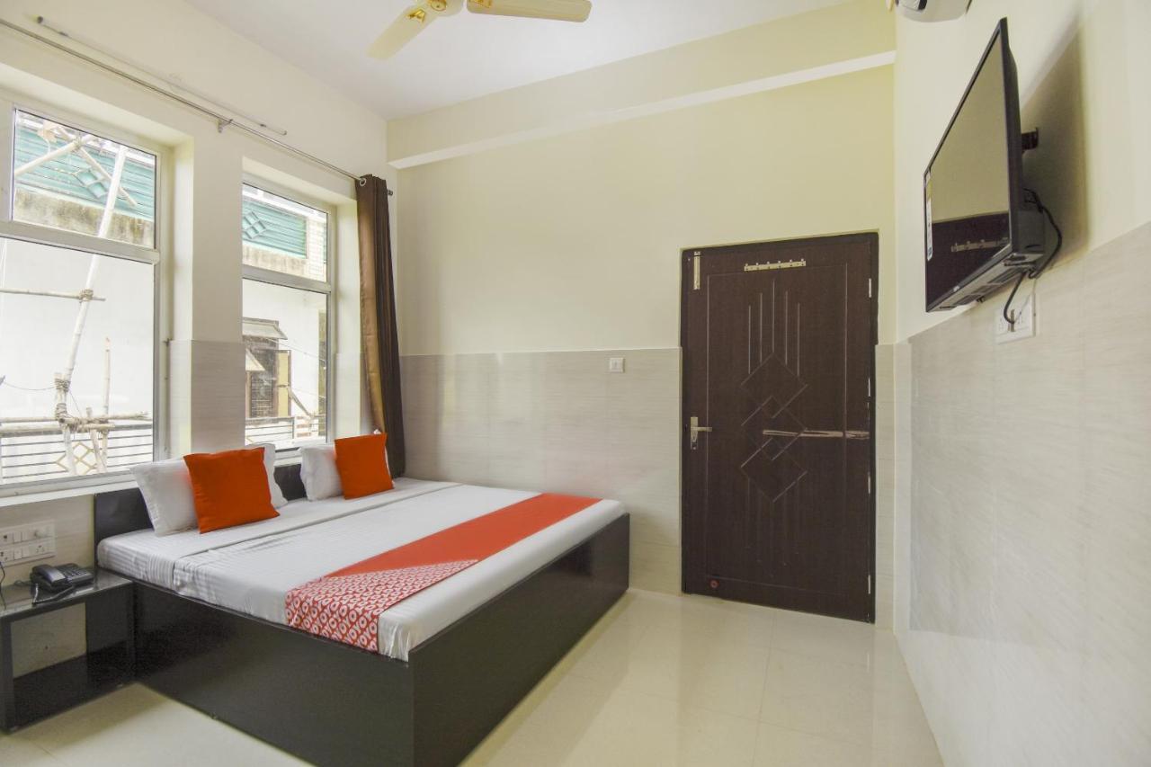 Flagship 75751 Hotel Surya Bahadrabad Екстериор снимка